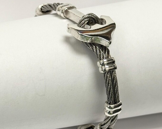Anchor Bracelet (Medium)