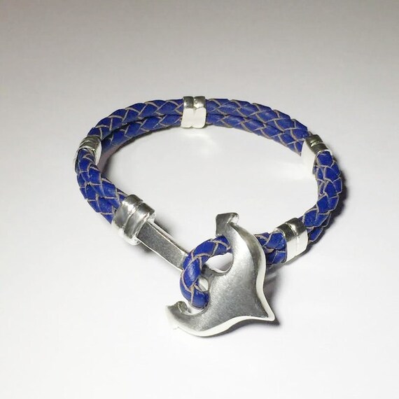 Anchor made of sterling silver with genuine leather bracelets