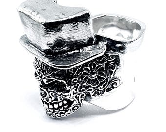 Tall Hat Skull Bottle Opener Ring by DDCustomJewelry                         Ring Opener, Unisex, bartender's tool, beer bottle ring opener