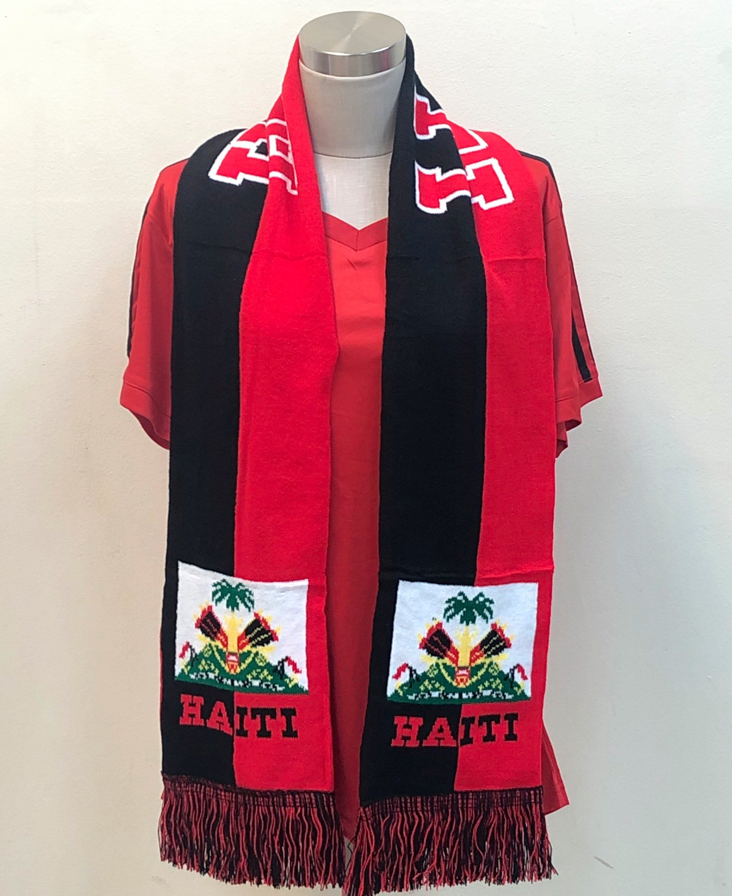 Rouge & Noir Haïti / haïtien 1964 écharpe drapeau Rétro Etsy Rouge & Noir Haïti / haïtien 1964 écharpe drapeau Rétro Etsy