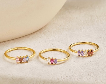 Custom Baguette Birthstone Ring, Stackable Family Birthstone Ring, Best Friend Gift, Daily Gemstone Ring, Birthstone Gift, Mother's Day Gift
