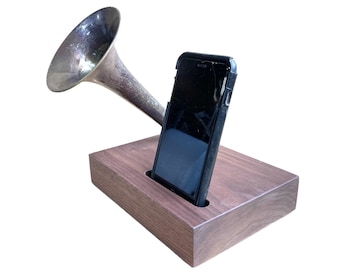 Acoustic Trumpet Speaker, iPhone Speaker, Horn Speaker, iPhone Amplifier, iPhone Dock, iPhone Stand, Speaker 11212202