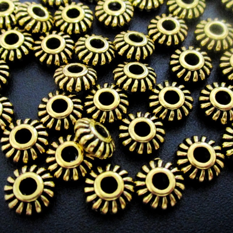 Gold Plastic Jewelry Bead At 1.00 INR At Best Price In Chhatrapati - Foto 4