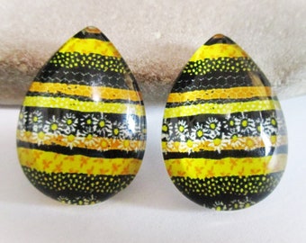 2 Black and Yellow Glass Cabochons with Daisies and Bees | Teardrop Necklace Bee Earrings | Stripes Dots Honeycombs | DIY Jewelry Supplies