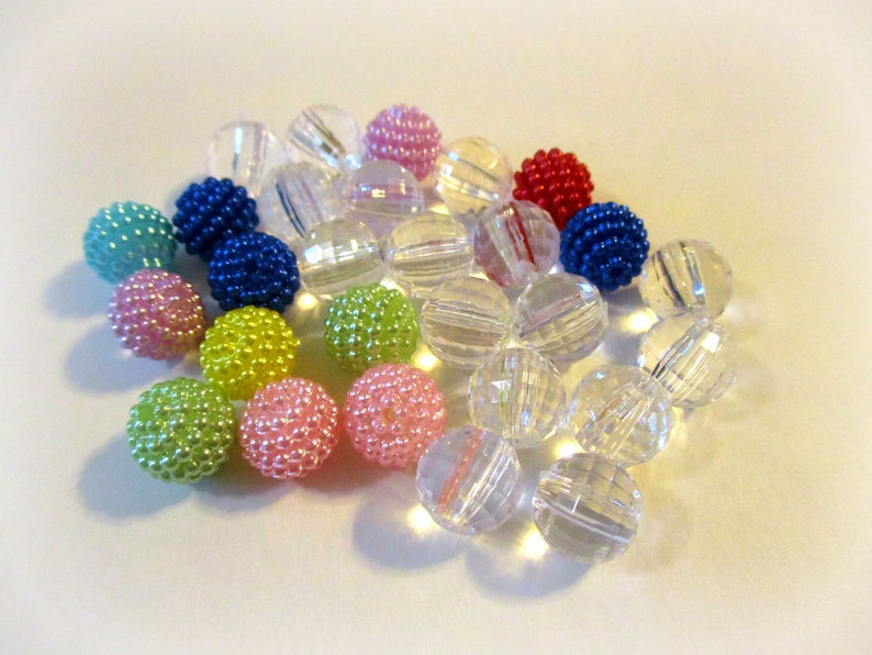 DIY Jewelry Kits Stretch Bracelets Beading Kits Party Kits Craft kits for 6 Party Girl Charm Bracelets Party Favors and Games