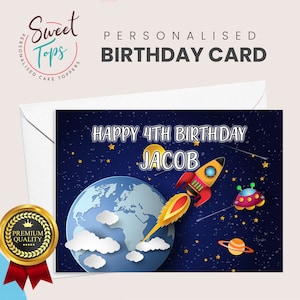 Tarjeta de cumpleaños personalizada tamaño A5 con diseño de sistema solar, cohete, extraterrestre, cualquier nombre y edad