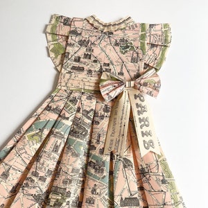 Robe en papier - robe carte de Paris vintage