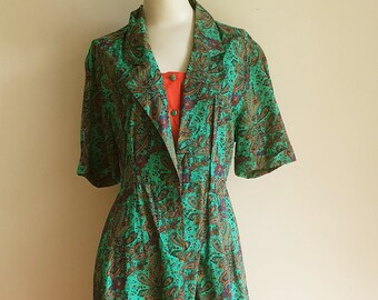 Bright Paisley Print Shirt Dress 1970's Midi Dress with Contrast Panels and Belt Loops