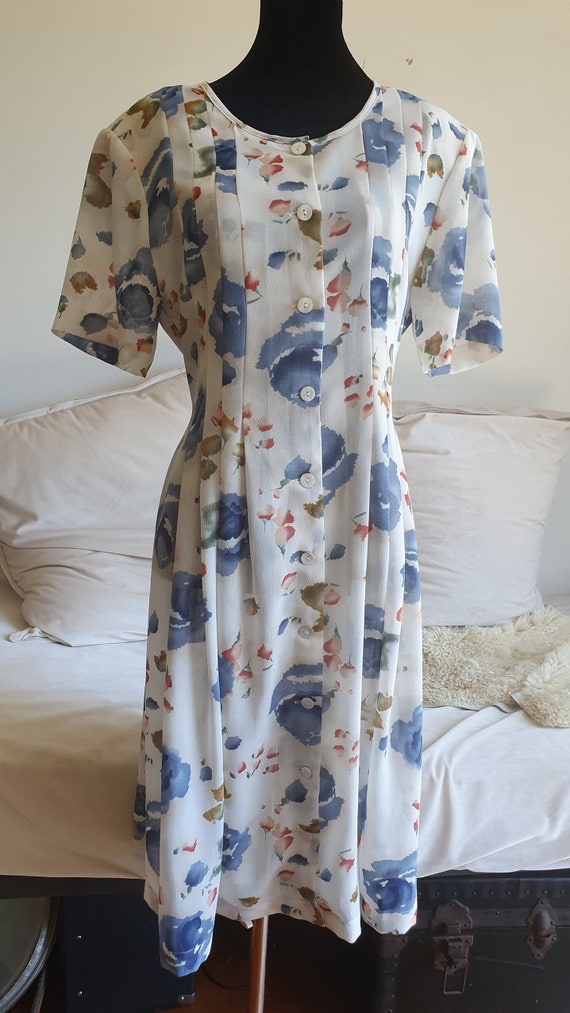 Vintage 1980's Crepe Chiffon Floral Printed Midi D