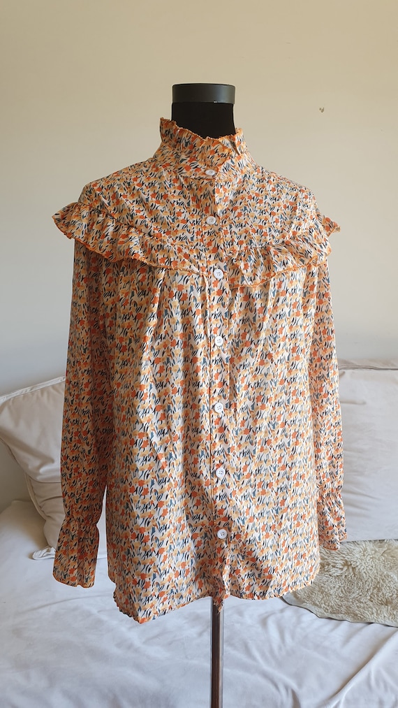 Ruffled Prairie Hippy Floral 1970's Blouse with Au