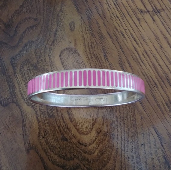 Kate Spade bangle, 90s, gold tone and pink enamel… - image 2