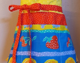 Fruity 6 pocket apron, server apron, waitress apron, teacher apron, Vendor apron, waist apron, half apron