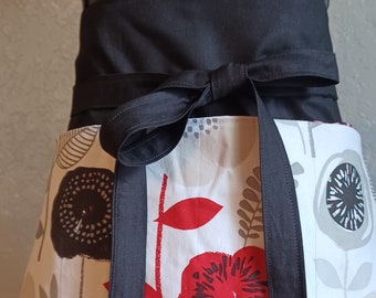 Red Black Gray Floral 3 Pocket Apron, server apron, waitress apron, teacher apron, Vendor apron, waist apron