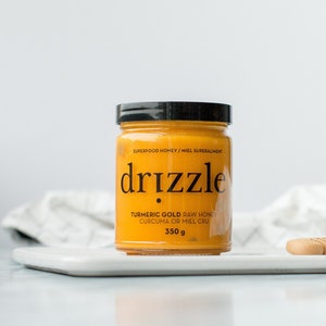 Turmeric Gold Honey | Superfood Honey, Drizzle Honey, Canadian Honey, Honey Gifts, Charcuterie, Superfood, Immune Boosting, Raw Honey
