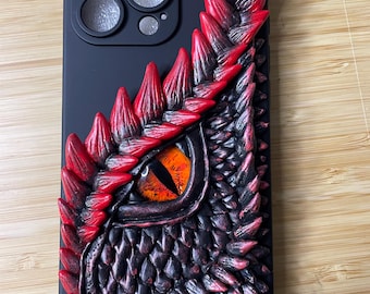 3D Dragon Eye iPhone 14/15/16 Pro Max-hoesje: met de hand gevormde polymeerklei