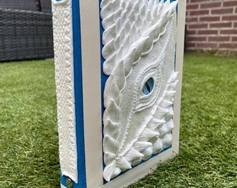Handgemaakt drakendagboek: gepersonaliseerde geboortekaart, spiritueel zelfonderzoek