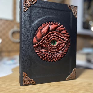 Diário da Alma em Pele de Dragão A5 | Leitura de Mapa Astral Personalizada | Caderno Espiritual Olho de Dragão para Autoinvestigação, Cura e Despertar