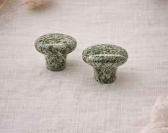 Groene granieten keramische knop – gespikkelde emaille ladeknop – vintage keukenhardware