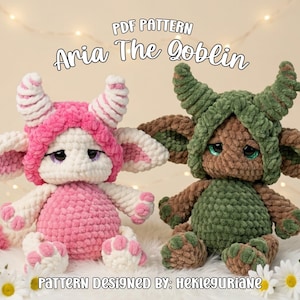 Puede incluir: Dos muñecos de ganchillo titulados PDF Pattern Aria The Goblin por Hekleguriane. Un muñeco es blanco y rosa con cuernos a rayas, el otro es marrón y verde con cuernos sólidos. Ambos tienen ojos grandes, orejas puntiagudas y cuerpos de hilo texturizado.