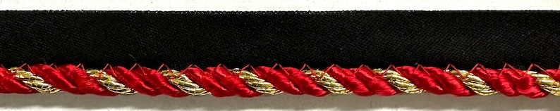 Twist Cord with Metallic Lip Piping Trimming 4 Continuous Yards Red Gold