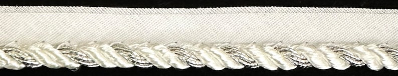 Twist Cord with Metallic Lip Piping Trimming 4 Continuous Yards White Silver