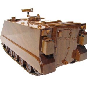 M113 APC FMC Armored Personnel Carrier Army Marine Military Mahogany Wood Wooden Model image 3