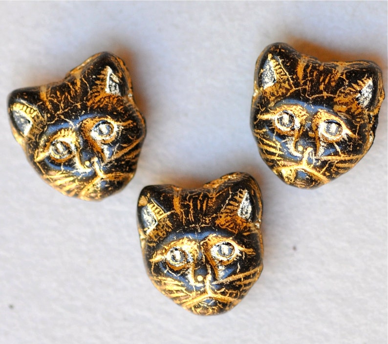 11mm Cat Bead Czech Glass Cat Beads Cat's Head Bead Various Colors Vertical or Horizontal Hole Qty 10 Black Gold