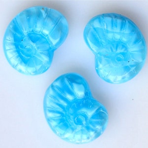 NEW COLORS Conch Shell Bead Czech Glass Shell Beads 17mm x 14mm Various Colors Qty 10 Blue Satin