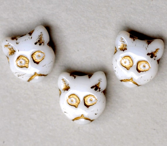 11mm Cat Bead Czech Glass Cat Beads Cat's Head Bead Ivory or White Gold  Vertical Hole Qty 10 -  Israel
