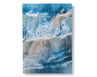 Diario de olas de playa: cuaderno de viaje de tapa dura con líneas