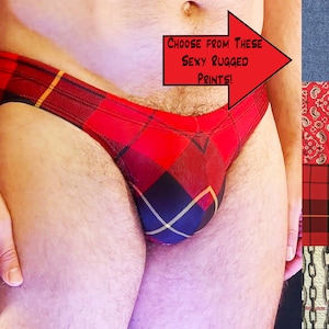 Men&#39;s Contour Bikini Swimsuit in Rugged Prints
