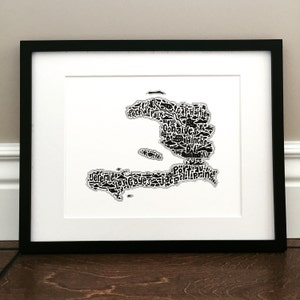 Impression d'art de carte d'Haïti - Impression signée 8,5 x 11 pouces d'une carte originale dessinée à la main comprenant les monuments, la culture, les symboles et les villes