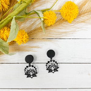 Black Moon Phase and Lotus Metal Plugs Earrings Gauges 4g, 2g, 0g, 00g, 7/16, 1/2, 9/16, 5/8, 3/4