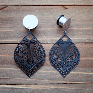 Black Stamped Metal Lace Dangle Plug Gauges Earrings, 4g, 2g, 0g, 00g, 7/16, 1/2, 9/16, 5/8, 3/4