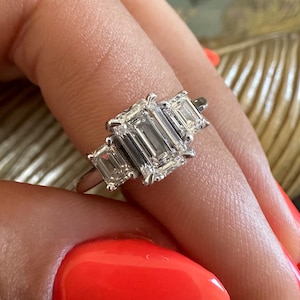 Lab Grown Diamond Ring , E/VS1 Emerald Cut Lab Diamond Ring , Three Stone Emerald Cut Ring , Lab Diamond Sale , Minimalist Engagement Ring