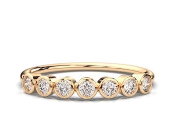 Bezel Set Diamond Band in 14k Gold / Bezel Set Diamond Ring / Thin Gold Simple Band  / Diamond Bezel Set Wedding Band / Solid Gold Band