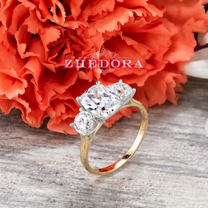 Elongated Cushion Cut Moissanite Ring 14k/18k White & Yellow Gold, Cushion Cut Ring, Meghan&#39;s Ring, Three Stone Ring, Yellow Gold Ring