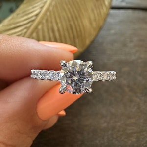 1 ct Round Engagement Ring , Lab Grown Diamond Ring , VS1/2 Lab Diamond Ring , White Gold Wedding Ring , Ring for Wife , Moissanite Ring