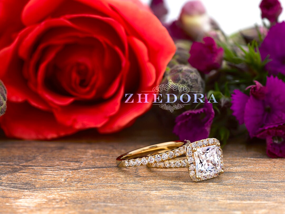 Yellow Gold Princess Cut Wedding Set in 14k/18k Moissanite Etsy Canada