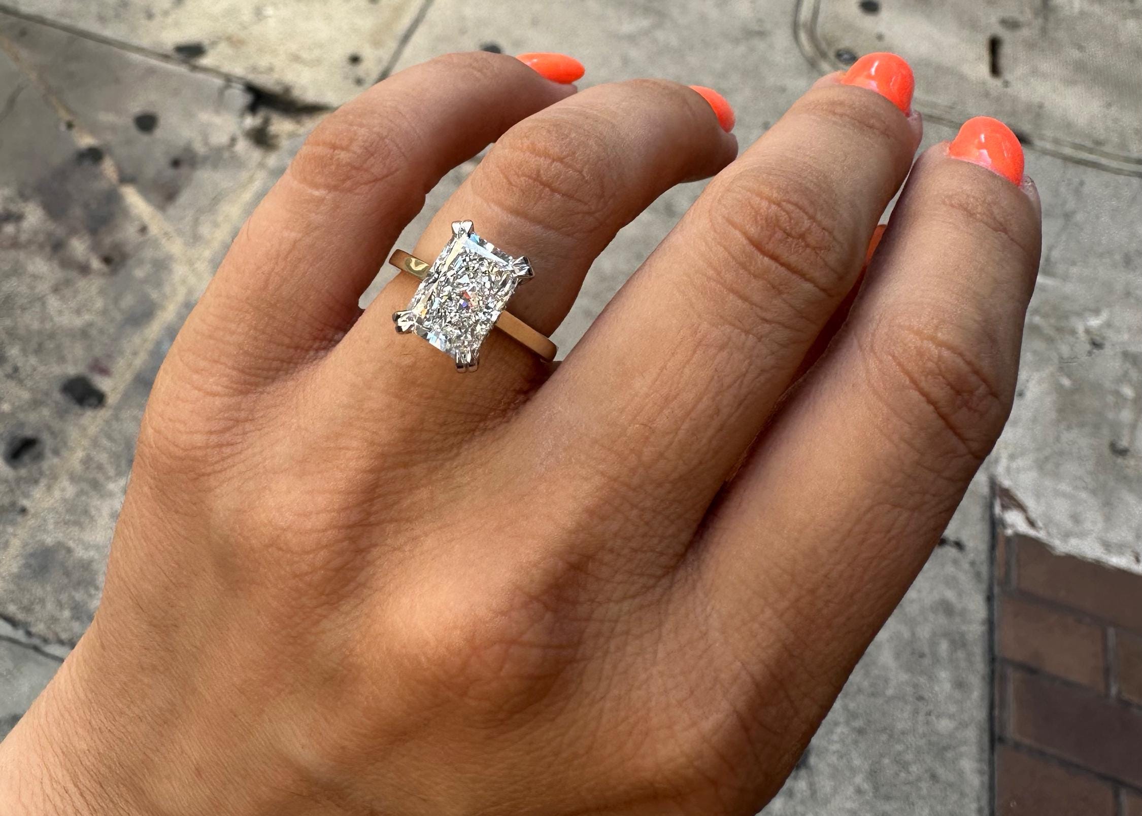 2 CT Radiant Cut Lab Grown Diamond Ring , Certified IGI Lab Diamond ...