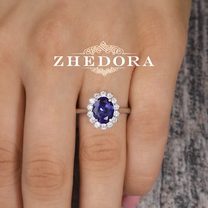 Blue Sapphire Engagement Ring, Oval Engagement Ring, Kate Engagement Ring, Diana Engagement Ring, Blue Sapphire Ring , Cocktail Ring