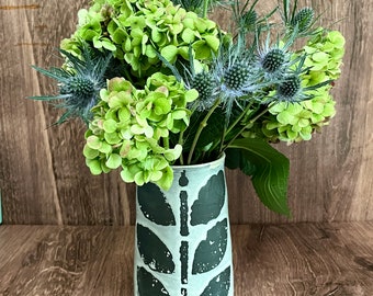 B&W Stem Stencil Vase