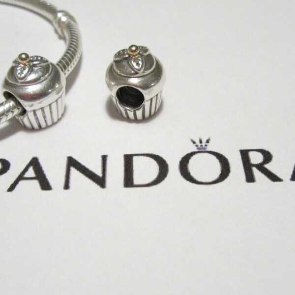 Authentic Pandora Cupcake Cha