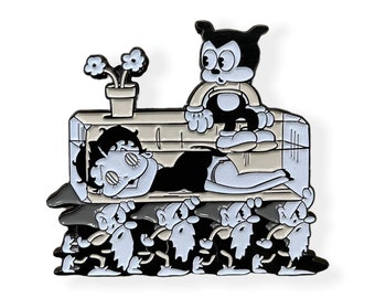 Fleischer Studios - Betty Boop ‘Snow White Casket Enamel Pin