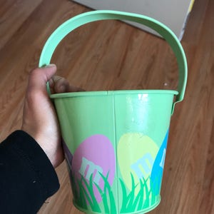 M&m&#39;s tin easter basket. Planter basket. Easter bunny basket.