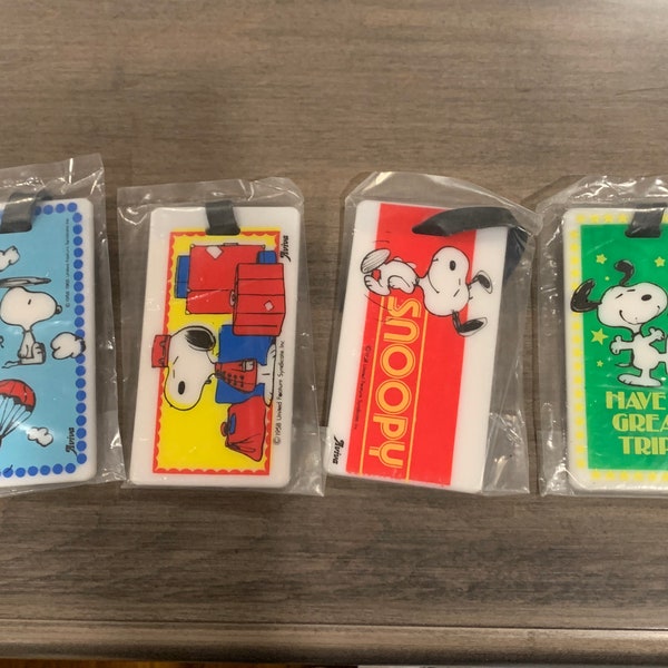 Vintage snoopy, snoopy, snoopy luggage tag, 1950/1965 luggage tag, snoopy luggage tag. SOLD SEPARATELY. New old stock.