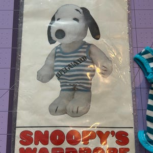 United Feature Syndicate Snoopy - Etsy