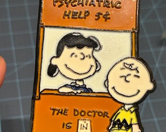 Peanuts Gang Aviva Snoopy Trophy Happiness is Love - Etsy