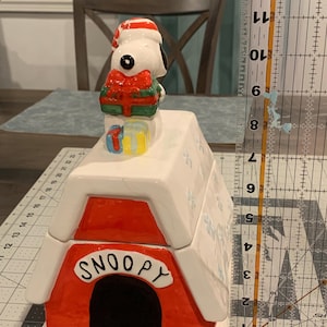 Vintage Ceramic Snoopy House - Etsy