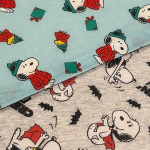 New reversible quilted handmade table runner, Christmas/ Halloween, Charlie Brown. Peanuts gang. Snoopy